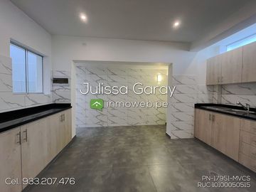 Venta dpto. Tipo casa 1er piso 3 dorm AT. 169.10m2 + 1 estacionamiento en Miraflores! A pasos de Larcomar!!