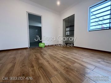 Venta dpto. Tipo casa 1er piso 3 dorm AT. 169.10m2 + 1 estacionamiento en Miraflores! A pasos de Larcomar!!