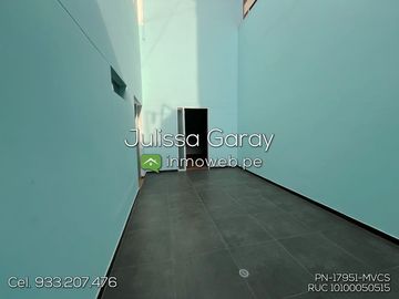 Venta dpto. Tipo casa 1er piso 3 dorm AT. 169.10m2 + 1 estacionamiento en Miraflores! A pasos de Larcomar!!