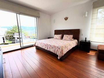 VENDO CASA URBANIZACION LA VIÑA - MONICA MIRANDA - 098252----