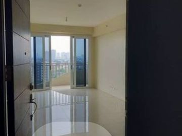 Available For Ownership: SM North EDSA & Trinoma - Secure Your Spot at THE SIGNATURE Limited Offer on Premium 83.29sqm 2-Bedroom Unit w/Balcony