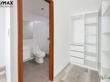 VENDO LINDO DUPLEX DE ESTRENO EN CHACARILLA