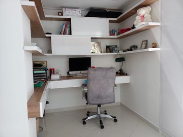 PR7909 Casa en arriendo en Envigado