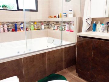 PR7909 Casa en arriendo en Envigado