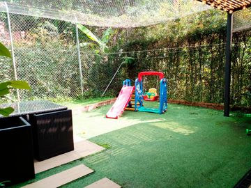 PR7909 Casa en arriendo en Envigado