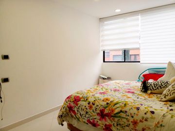 PR7909 Casa en arriendo en Envigado