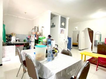 Rumah 2 Lantai Luas 155 di Akordion Sukarno Hatta Suhat Malang