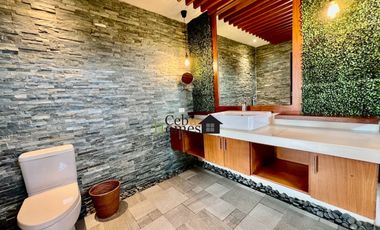 2 Bedroom with Sea View for Sale in Mactan