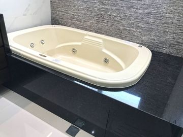 Casa en venta 4 niveles  en la cima de Zapopan