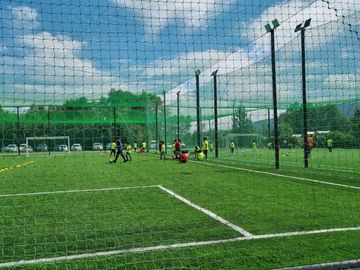 Z O N A S U R . C L   COMPLEJO DEPORTIVO 3 CANCHAS FUTBOLITO EXCELENTE UBICACION