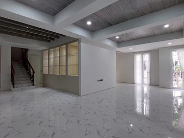 Rumah Baru Mewah Siap Huni Dekat Blok S Kebayoran Baru Jakarta Selatan