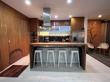 RESIDENCIA EN VALLE IMPERIAL