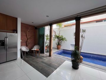 RESIDENCIA EN VALLE IMPERIAL