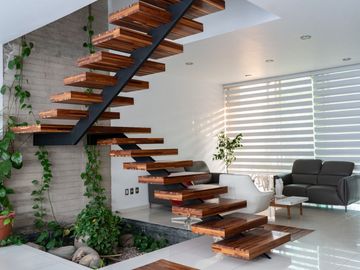 RESIDENCIA EN VALLE IMPERIAL