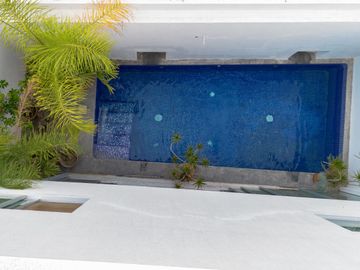 RESIDENCIA EN VALLE IMPERIAL
