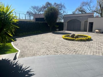 Casa en VENTA… Los Sauces Col. Llano Grande, Metepec, Méx.