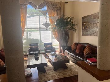 Casa en VENTA… Los Sauces Col. Llano Grande, Metepec, Méx.