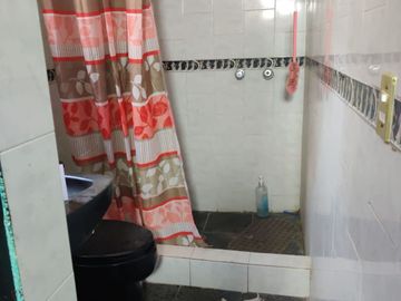 Amplia Casa en Venta- Arboledas Aragon