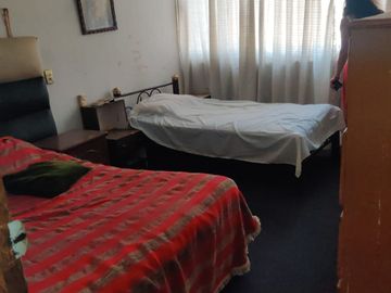 Amplia Casa en Venta- Arboledas Aragon
