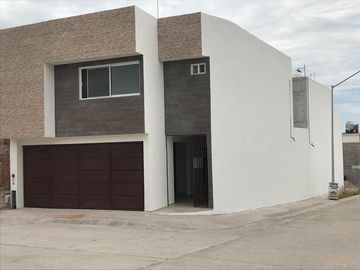 VENTA DE CASA EN FUERTE VENTURA