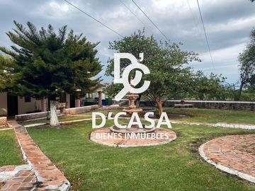 RANCHO PARA USO AGRÍCOLA O INDUSTRIAL EN VENTA A PIE DE CARRETERA CELAYA-SALVATIERRA