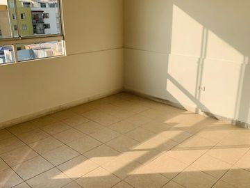 SE VENDE DEPARTAMENTO DUPLEX PLAZA VEA COLONIAL