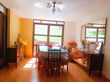 🏡 SE VENDE CASA FRENTE A PARQUE 200 MILLAS  🏡