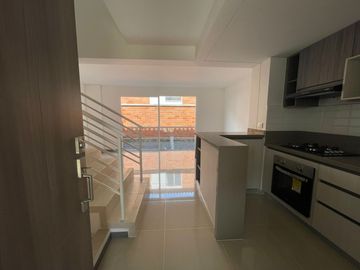 VENDO PARA ESTRENAR CASA EN CONDOMINIO SUR DE CALI  BARRIO SIENA SECTOR CIUDAD PACÍFICA