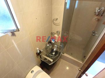 Vendo Departamento Excelente Ubicación en Miraflores