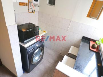 Vendo Departamento Excelente Ubicación en Miraflores