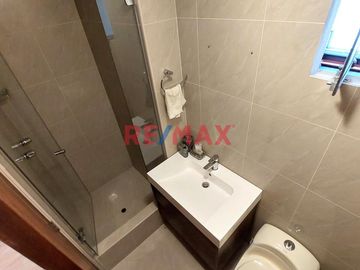 Vendo Departamento Excelente Ubicación en Miraflores