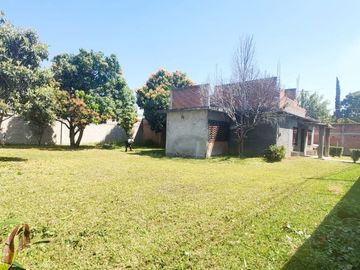VENTA DE CASA SOLA CON JARDÍN DE 500 M2 EN OACALCO, YAUTEPEC