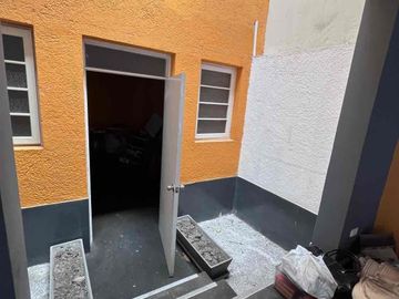 Vendo Casa Cerca Al Malecón Cisneros