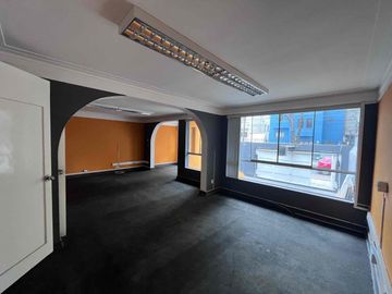 Vendo Casa Cerca Al Malecón Cisneros
