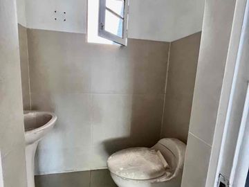 Vendo Casa Cerca Al Malecón Cisneros