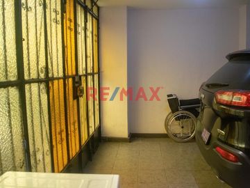 ¡Oportunidad Única! Casa En La Victoria, Cerca De Gamarra