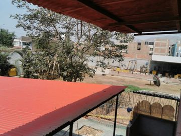 ¡¡ SE VENDE!! terreno en Ex Fundo Carapongo, lote 01, frente a la calle Parinacochas, Lurigancho, Chosica.