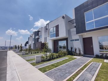 EN VENTA CASAS EN FRACCIONAMIENTO NUEVO EN TOLUCA