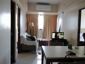 2 BEDROOM UNIT OF ONE MANCHESTER PLACE MACTAN NEWTOWN WITH SEAVIEW