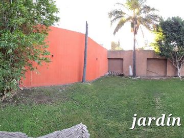 VENTA AMPLIA CASA EN FRACC. TANGAMANGA