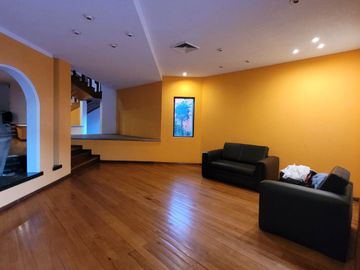 VENTA AMPLIA CASA EN FRACC. TANGAMANGA