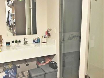 ¡¡OPORTUNIDAD!!  AMPLIO DEPARTAMENTO CON EXCELENTE ILUMINACIÓN  AL SUR DE LA CIUDAD