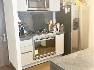 ¡¡OPORTUNIDAD!!  AMPLIO DEPARTAMENTO CON EXCELENTE ILUMINACIÓN  AL SUR DE LA CIUDAD