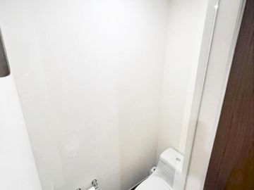 ¡¡OPORTUNIDAD!!  AMPLIO DEPARTAMENTO CON EXCELENTE ILUMINACIÓN  AL SUR DE LA CIUDAD