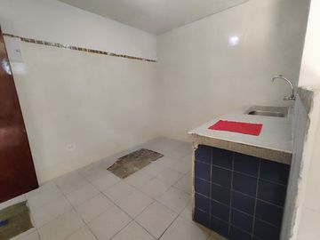 se vende duplex 200m2 los olivos