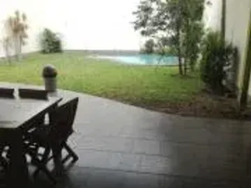 VENDO LINDA CASA EN VALLE HERMOSO