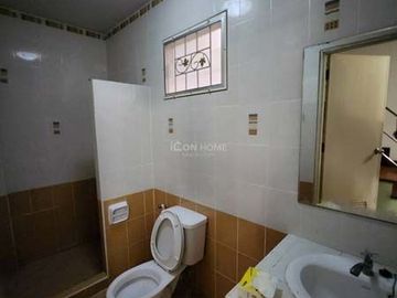 หมู่บ้าน อู่ทอง 5 ลำลูกกา คลอง 2 ทาวเฮ้าส์ 21 ตร.ว.  , คูคต, ลำลูกกา