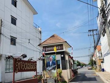 หมู่บ้าน อู่ทอง 5 ลำลูกกา คลอง 2 ทาวเฮ้าส์ 21 ตร.ว.  , คูคต, ลำลูกกา