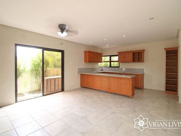 4 Bedroom Ready for Occupancy Unit Located at Summit Point Lipa