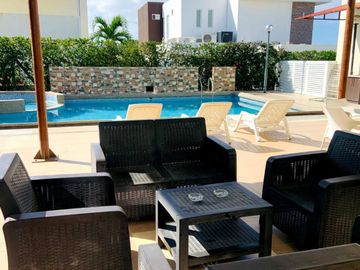 Casa de venta, zona norte de Montecristi Golf Club